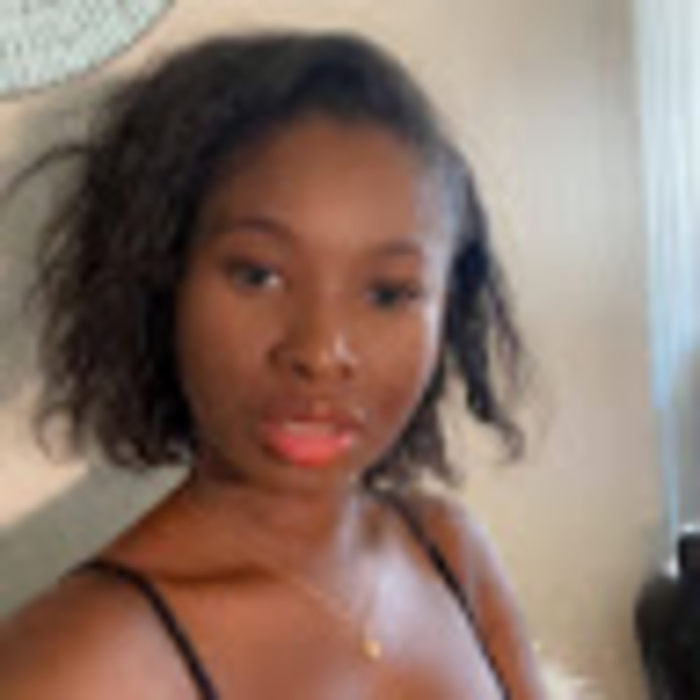 Meet your Posher, Awa raïssa